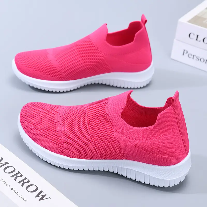 Cross-Border Slip-On Women's Shoes, Mother's Shoes, Summer Fly-Knit Breathable Single Shoes, Lightweight Soft-Soled Shoes for the Elderly, Mesh Sports Shoes — feature 1