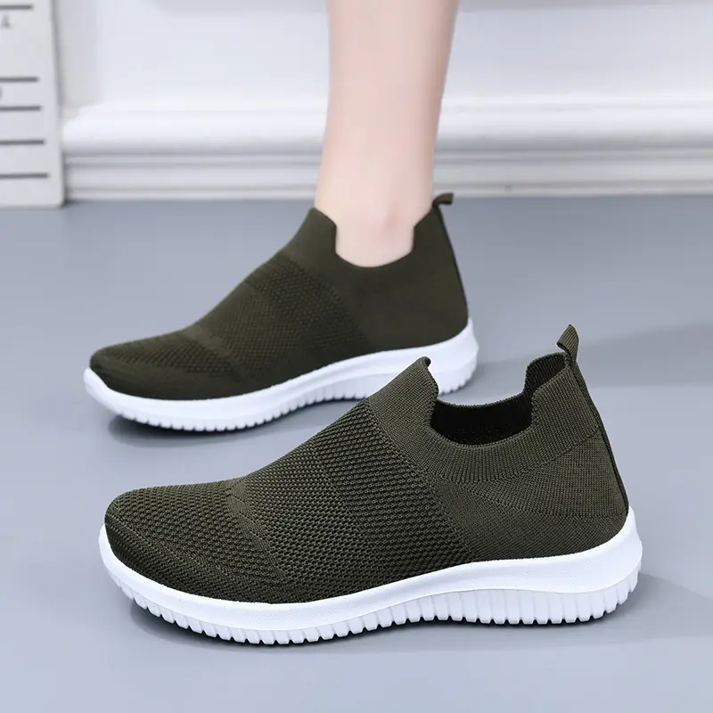 Cross-Border Slip-On Women's Shoes, Mother's Shoes, Summer Fly-Knit Breathable Single Shoes, Lightweight Soft-Soled Shoes for the Elderly, Mesh Sports Shoes — feature 12