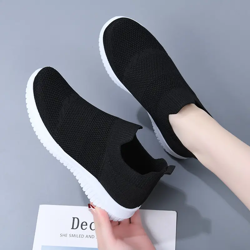 Cross-Border Slip-On Women's Shoes, Mother's Shoes, Summer Fly-Knit Breathable Single Shoes, Lightweight Soft-Soled Shoes for the Elderly, Mesh Sports Shoes — feature 8