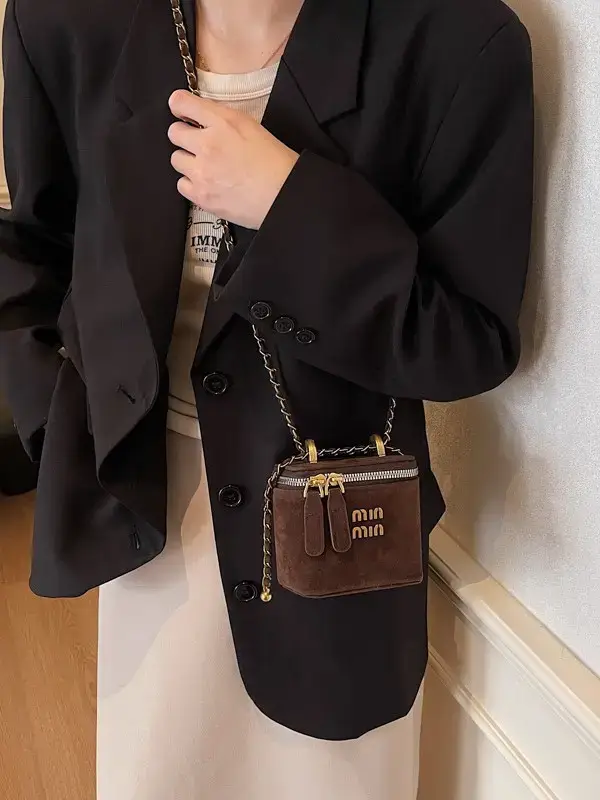 Mini Chain Bag for Women Winter New Retro Shoulder Bag
