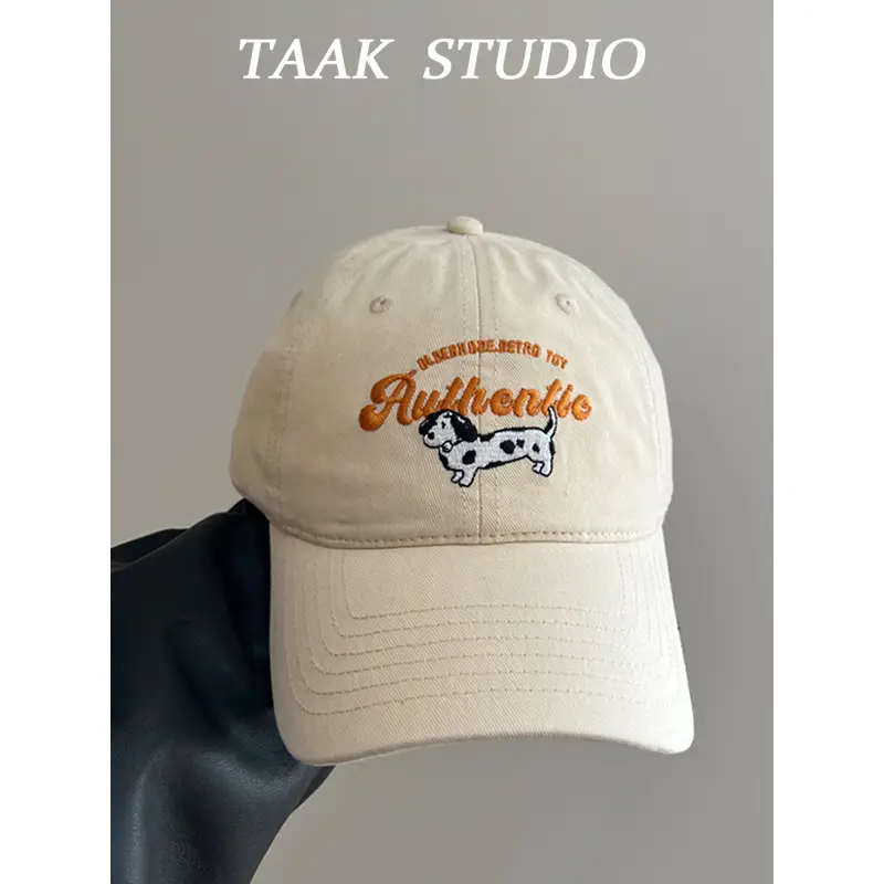 Women Retro Dalmatian Cap Plum Color Spring Summer