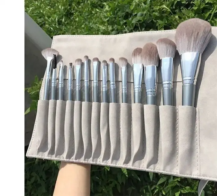 First-time Beginner Makeup Brush Set 10 Pcs Super Soft Powder Eye Blush — feature 14