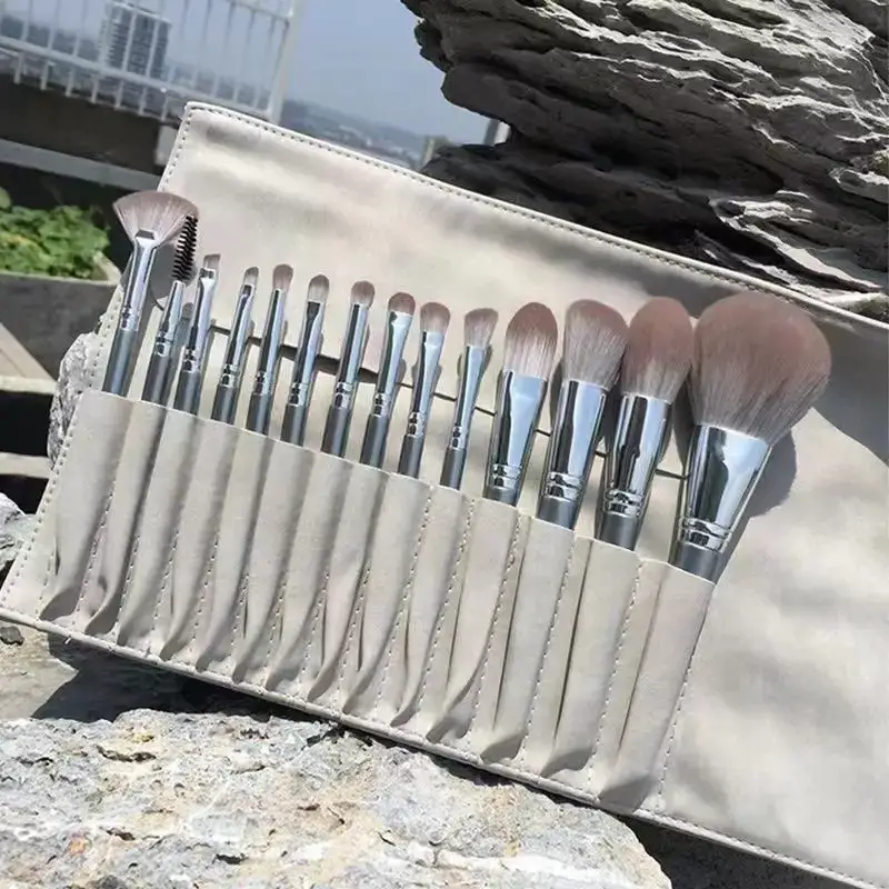 First-time Beginner Makeup Brush Set 10 Pcs Super Soft Powder Eye Blush
