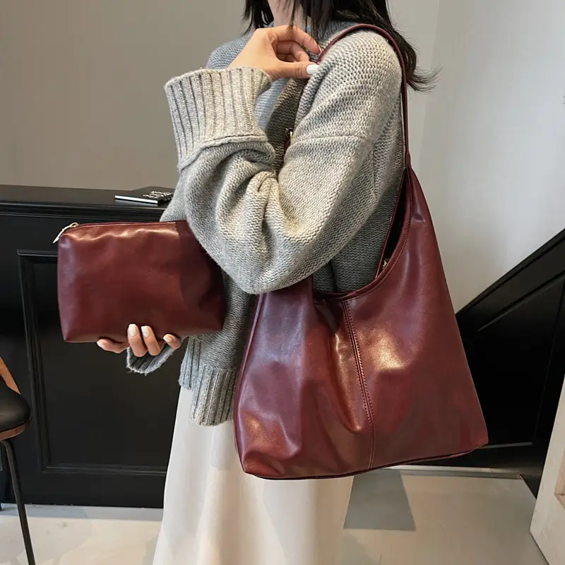 Women's Black Leather Shoulder Bag 2024 Winter Large Capacity - Image 4