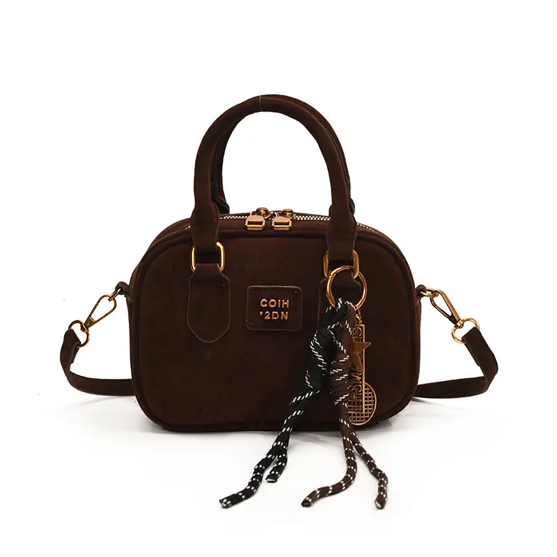 2024 Winter Women's Black Shoulder Bag with Crossbody Strap - Image 3