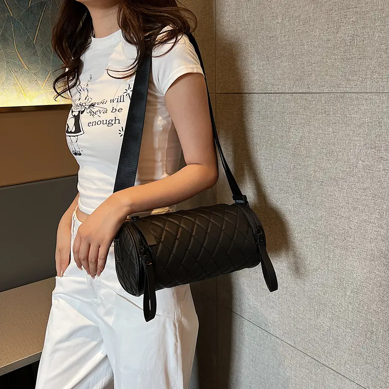 Black Rhombic Embroidered Shoulder Messenger Bag - Image 4