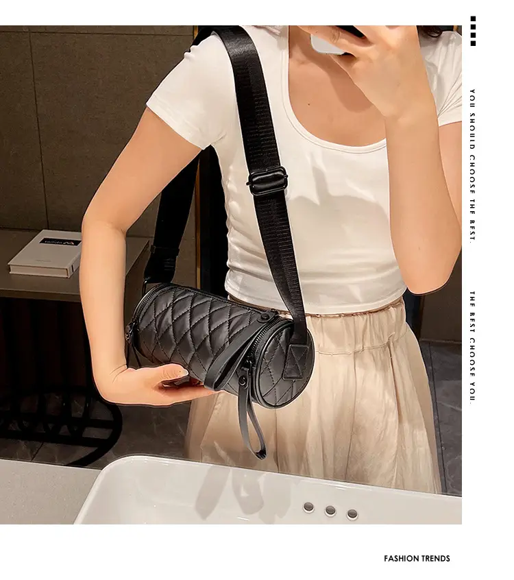 Black Rhombic Embroidered Shoulder Messenger Bag — feature 33
