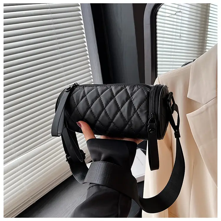 Black Rhombic Embroidered Shoulder Messenger Bag — feature 47