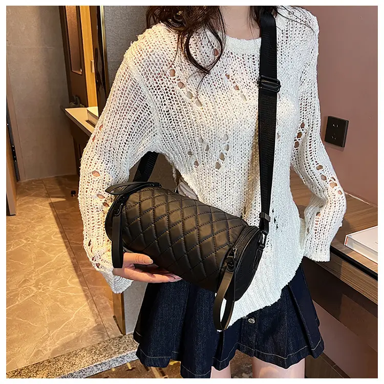 Black Rhombic Embroidered Shoulder Messenger Bag — feature 58