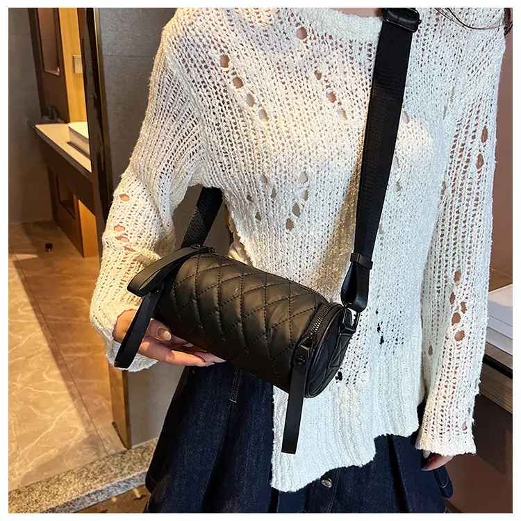 Black Rhombic Embroidered Shoulder Messenger Bag — feature 61