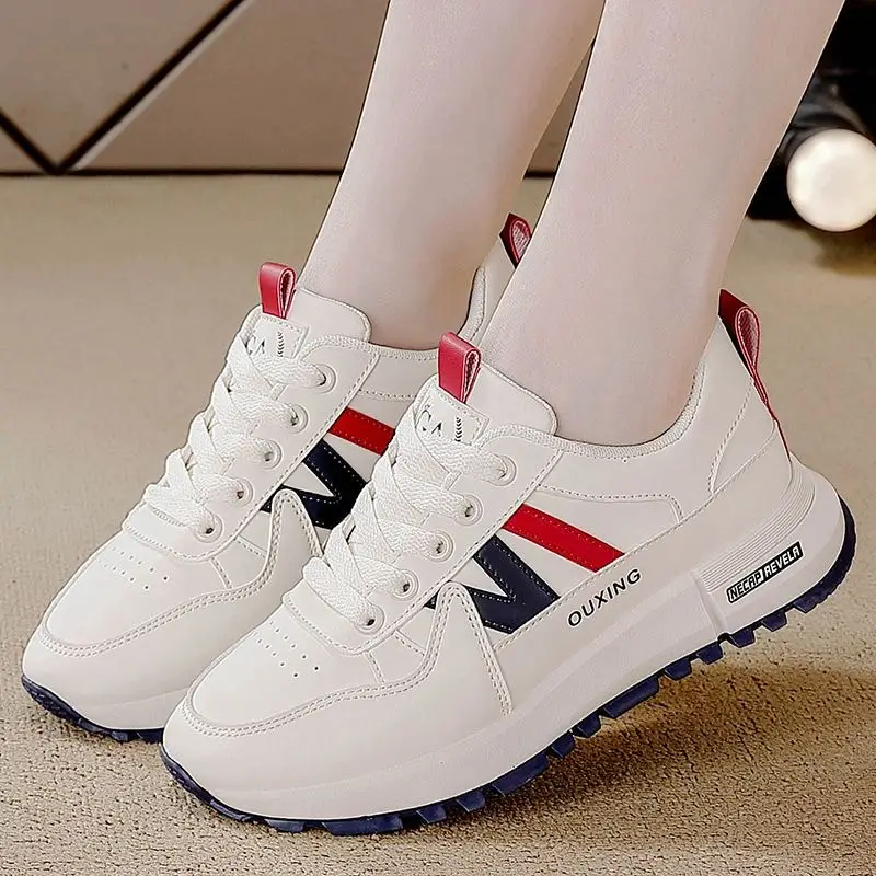 Plus-Size Cross-Border White Sneakers for Women, 2026 Spring and Autumn New Versatile Thick-Soled Popular Casual Sports Shoes - Image 5