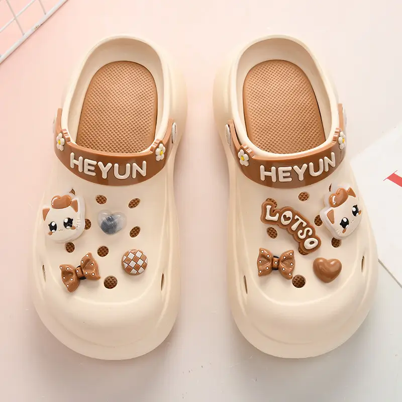 Thick-soled heightening hole shoes women's summer wear non-slip slippers EVA beach cute cartoon poop feeling baotou sandals - Image 5
