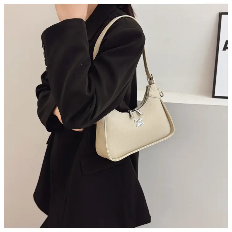 Black Crossbody Bag Women Retro European 2024 — feature 10