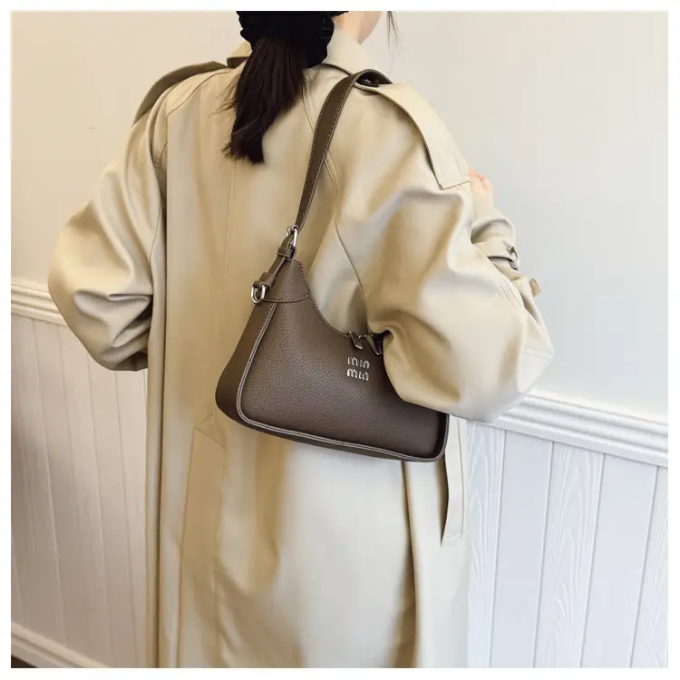 Black Crossbody Bag Women Retro European 2024 — feature 19