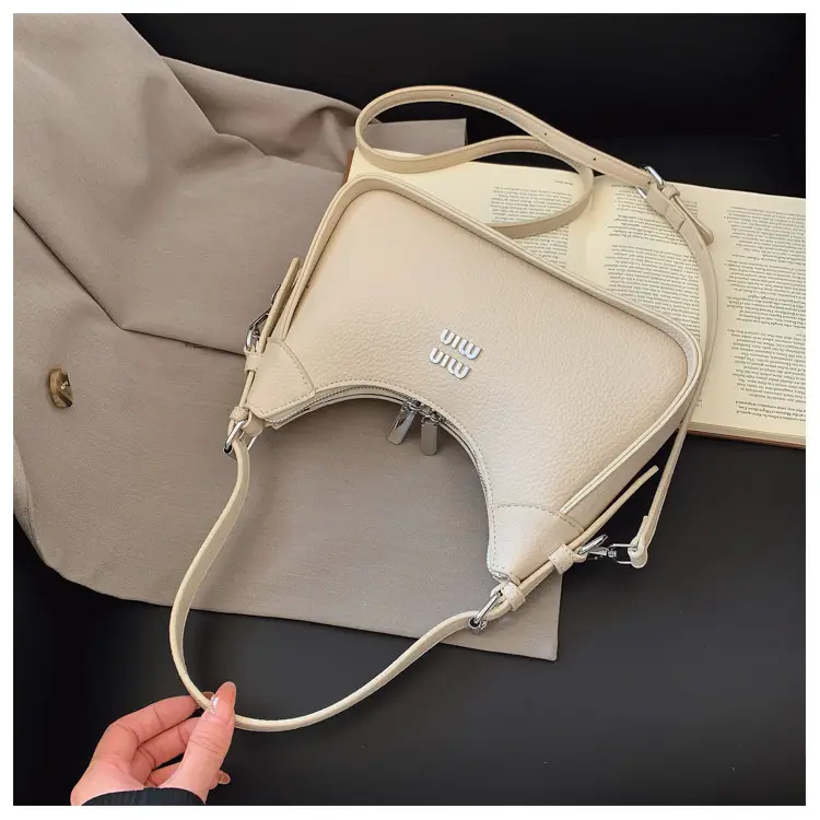 Black Crossbody Bag Women Retro European 2024 — feature 26