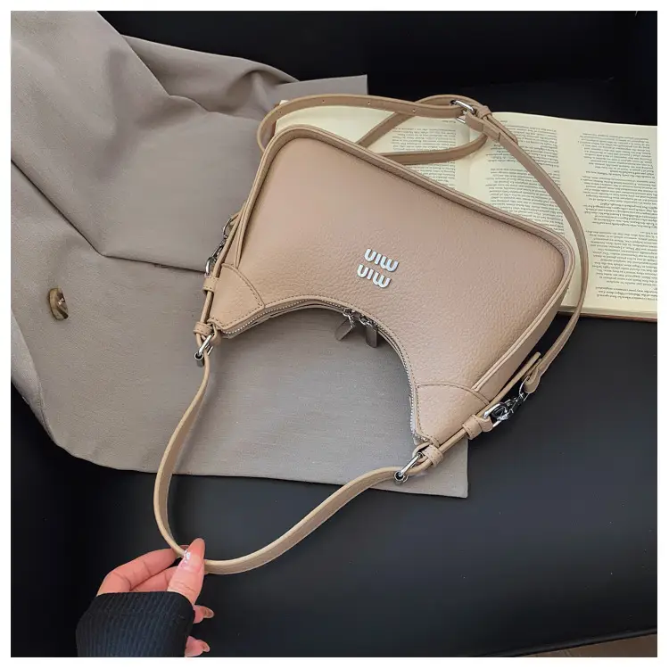 Black Crossbody Bag Women Retro European 2024 — feature 27