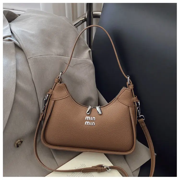 Black Crossbody Bag Women Retro European 2024 — feature 33
