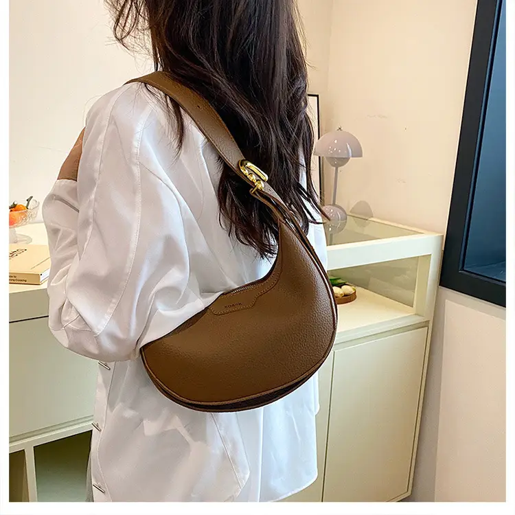 Women's Half Moon Crossbody Bag Niche Design — feature 16