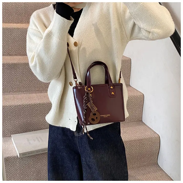 2025 Women's Square Black Shoulder Crossbody Bag with Pendants — feature 24