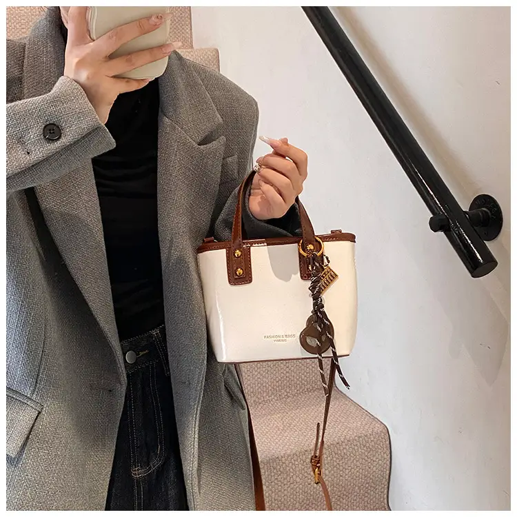 2025 Women's Square Black Shoulder Crossbody Bag with Pendants — feature 34