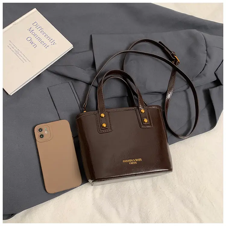 2025 Women's Square Black Shoulder Crossbody Bag with Pendants — feature 44