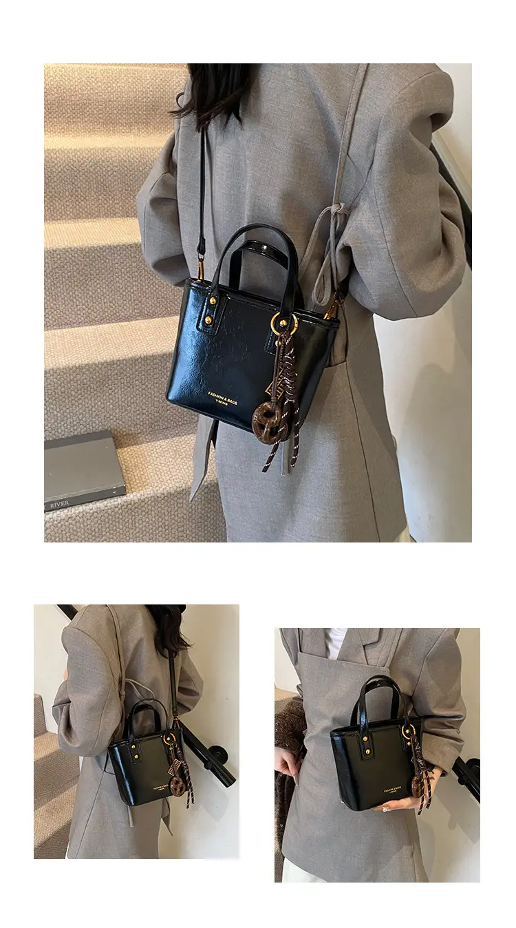 2025 Women's Square Black Shoulder Crossbody Bag with Pendants — feature 6