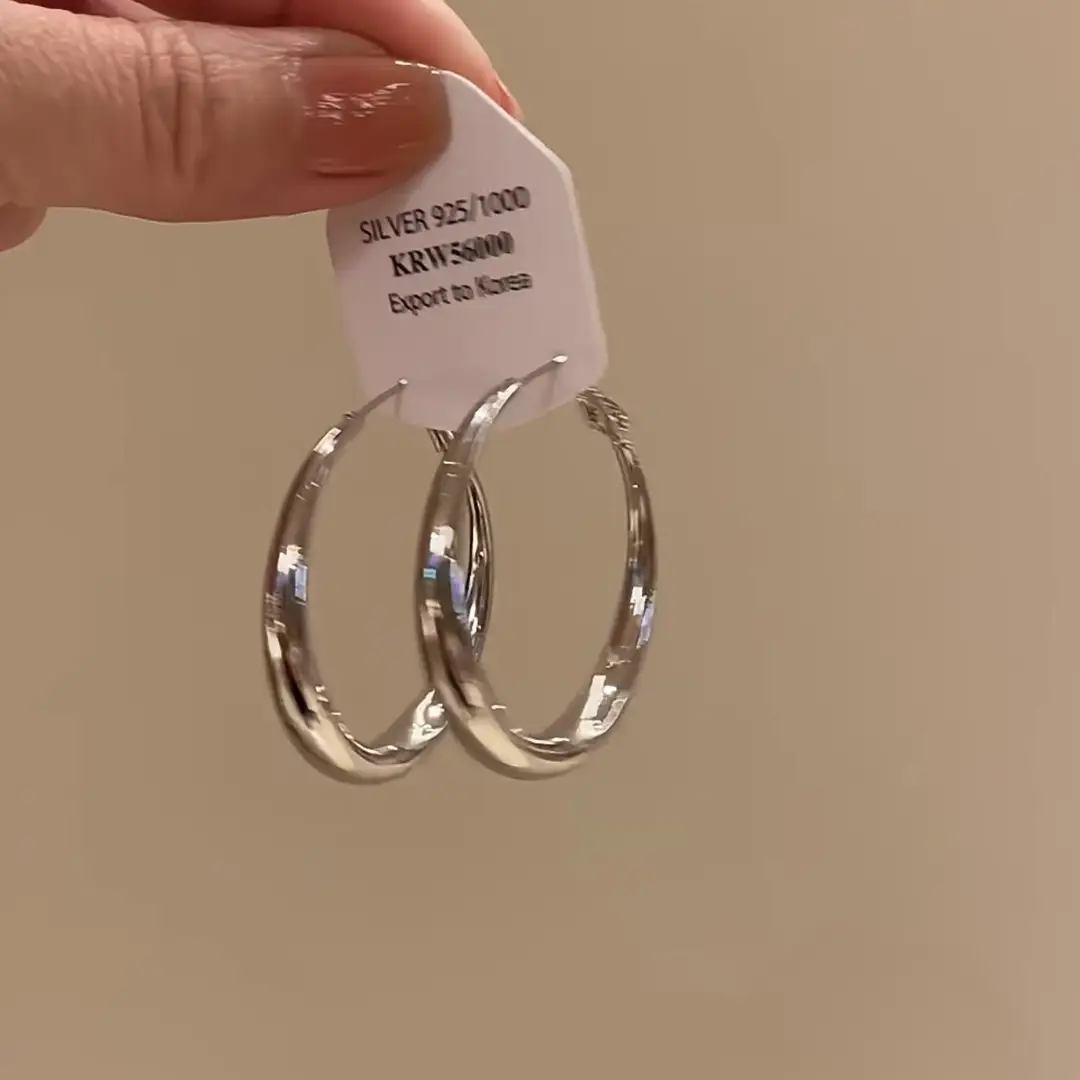 Golden Ring Ear Ring Women's 2024 New Explosive Ear Buckle Light Luxury Advanced Ear Ring Earrings Autumn and Winter Ring Earrings — feature 9