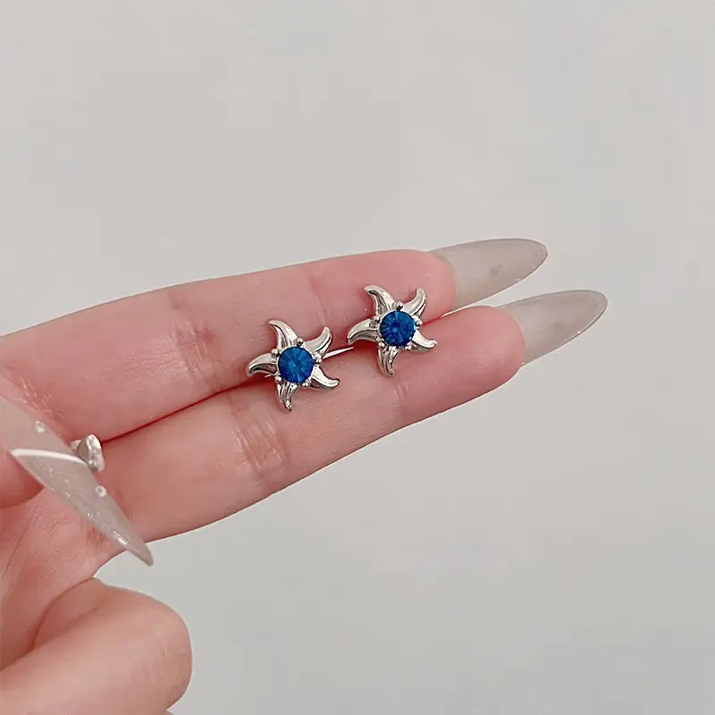 Golden Ring Ear Ring Women's 2024 New Explosive Ear Buckle Light Luxury Advanced Ear Ring Earrings Autumn and Winter Ring Earrings