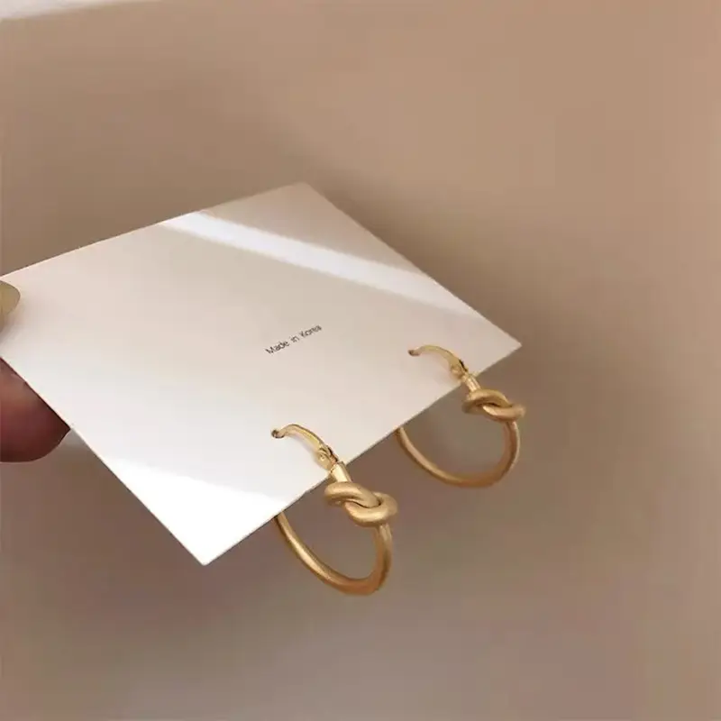 Golden Ring Ear Ring Women's 2024 New Explosive Ear Buckle Light Luxury Advanced Ear Ring Earrings Autumn and Winter Ring Earrings