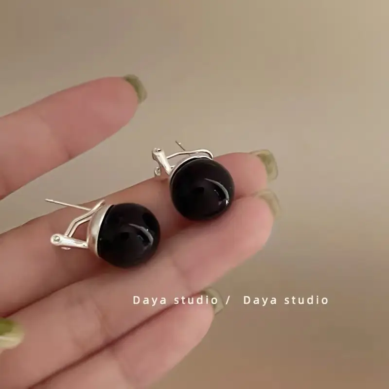 Golden Ring Ear Ring Women's 2024 New Explosive Ear Buckle Light Luxury Advanced Ear Ring Earrings Autumn and Winter Ring Earrings