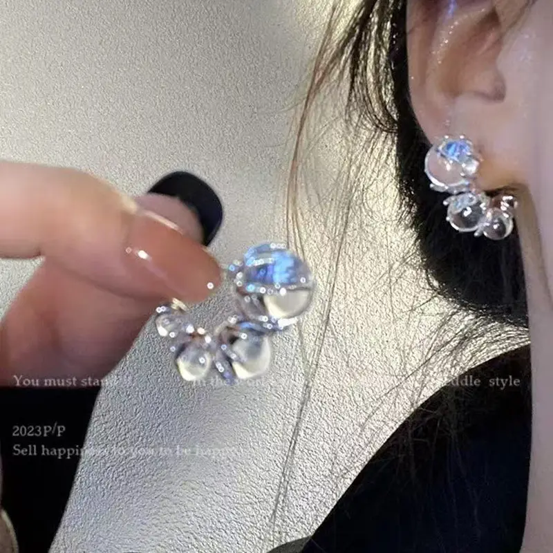 Golden Ring Ear Ring Women's 2024 New Explosive Ear Buckle Light Luxury Advanced Ear Ring Earrings Autumn and Winter Ring Earrings