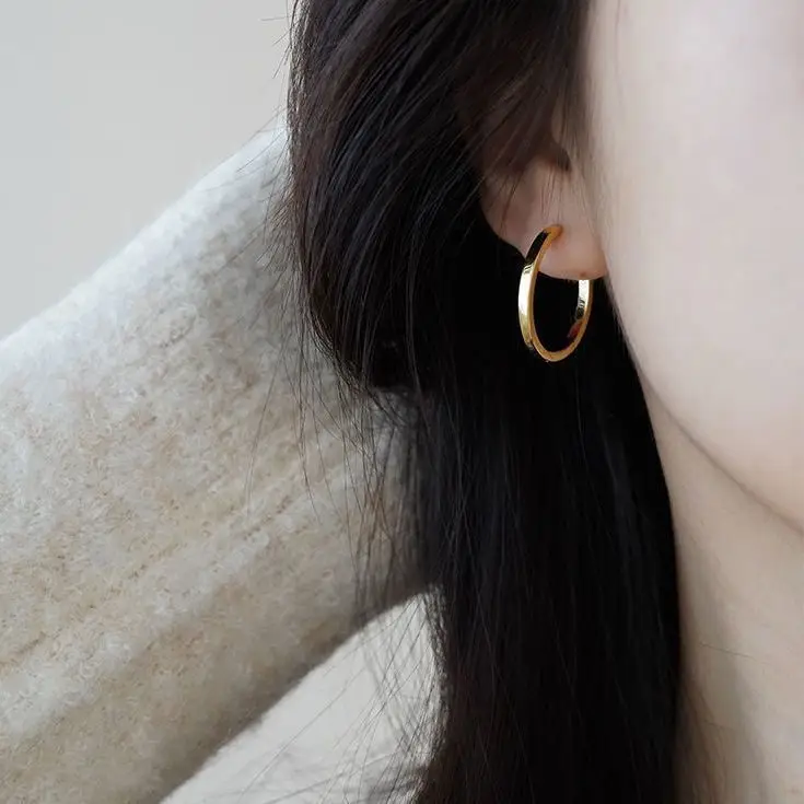 Golden Ring Ear Ring Women's 2024 New Explosive Ear Buckle Light Luxury Advanced Ear Ring Earrings Autumn and Winter Ring Earrings
