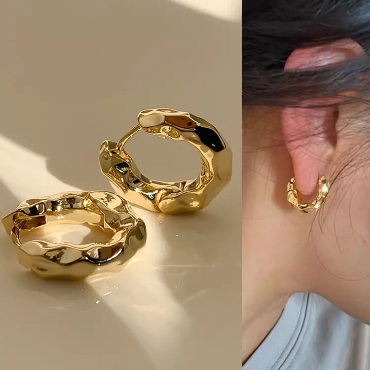 Golden Ring Ear Ring Women's 2024 New Explosive Ear Buckle Light Luxury Advanced Ear Ring Earrings Autumn and Winter Ring Earrings
