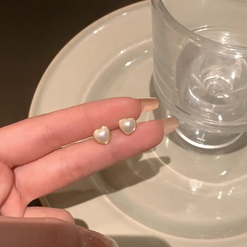 Golden Ring Ear Ring Women's 2024 New Explosive Ear Buckle Light Luxury Advanced Ear Ring Earrings Autumn and Winter Ring Earrings