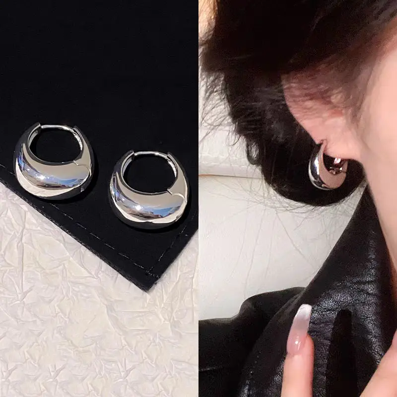 Golden Ring Ear Ring Women's 2024 New Explosive Ear Buckle Light Luxury Advanced Ear Ring Earrings Autumn and Winter Ring Earrings