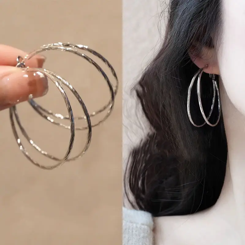 Golden Ring Ear Ring Women's 2024 New Explosive Ear Buckle Light Luxury Advanced Ear Ring Earrings Autumn and Winter Ring Earrings