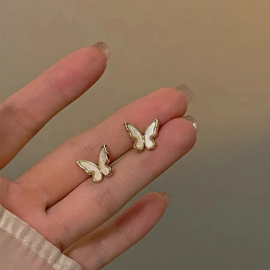 Golden Ring Ear Ring Women's 2024 New Explosive Ear Buckle Light Luxury Advanced Ear Ring Earrings Autumn and Winter Ring Earrings