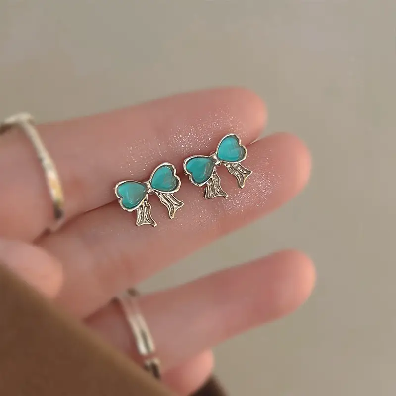 Golden Ring Ear Ring Women's 2024 New Explosive Ear Buckle Light Luxury Advanced Ear Ring Earrings Autumn and Winter Ring Earrings