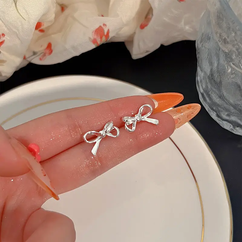 Golden Ring Ear Ring Women's 2024 New Explosive Ear Buckle Light Luxury Advanced Ear Ring Earrings Autumn and Winter Ring Earrings