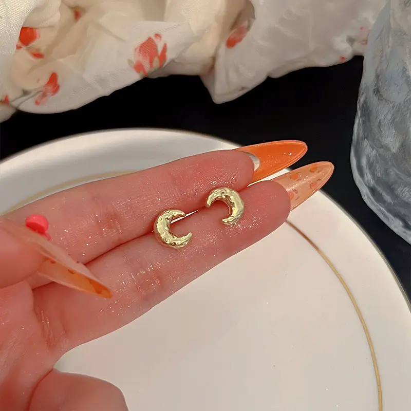 Golden Ring Ear Ring Women's 2024 New Explosive Ear Buckle Light Luxury Advanced Ear Ring Earrings Autumn and Winter Ring Earrings