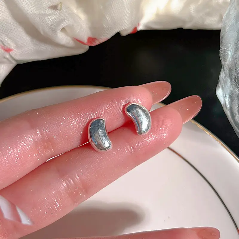 Golden Ring Ear Ring Women's 2024 New Explosive Ear Buckle Light Luxury Advanced Ear Ring Earrings Autumn and Winter Ring Earrings
