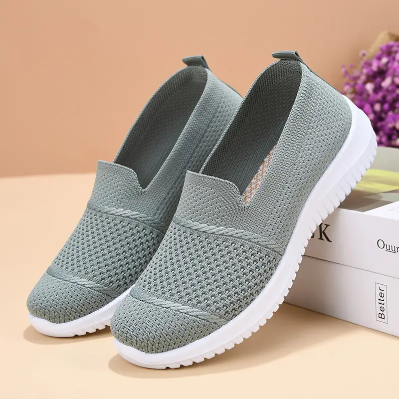 Cross-Border Foreign Trade Women's Shoes New Large Size Breathable Fly Woven Shoes Flat Work Shoes Mesh Shoes Women's Casual Shoes — feature 2