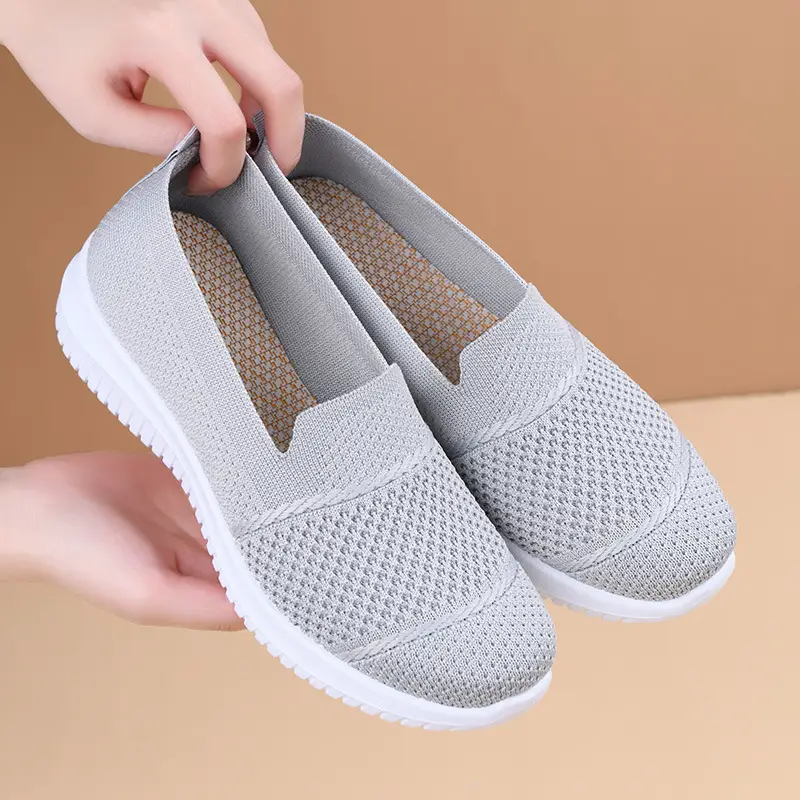 Cross-Border Foreign Trade Women's Shoes New Large Size Breathable Fly Woven Shoes Flat Work Shoes Mesh Shoes Women's Casual Shoes — feature 4