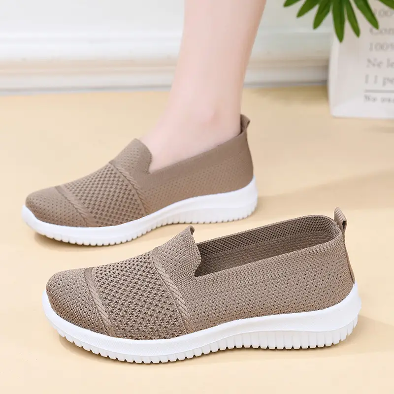 Cross-Border Foreign Trade Women's Shoes New Large Size Breathable Fly Woven Shoes Flat Work Shoes Mesh Shoes Women's Casual Shoes — feature 6