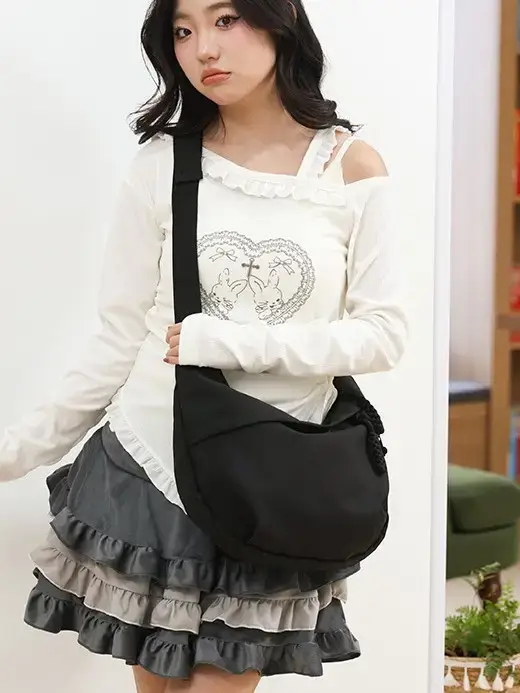 Lightweight Nylon Commuter Bag for Students Women - Image 8