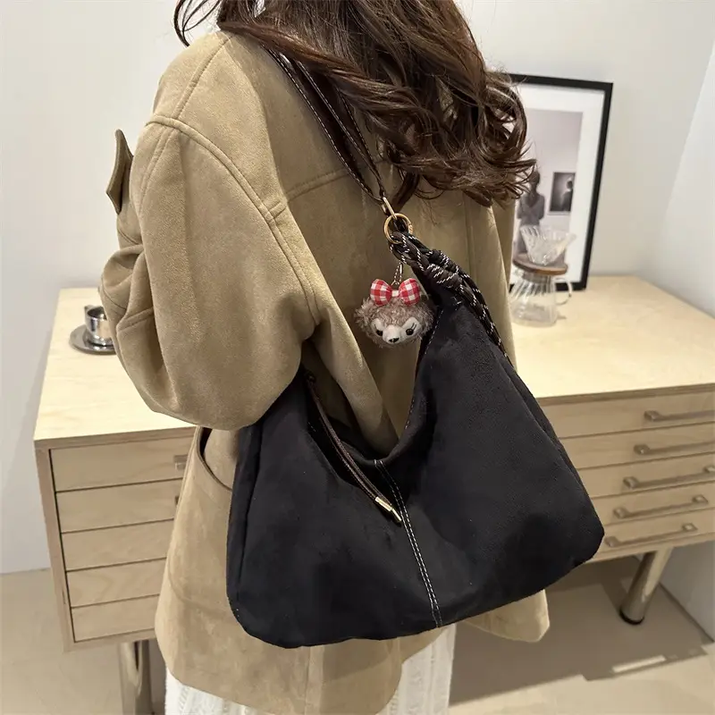 2024 Winter Texturized Retro Shoulder Bag Women - Image 11