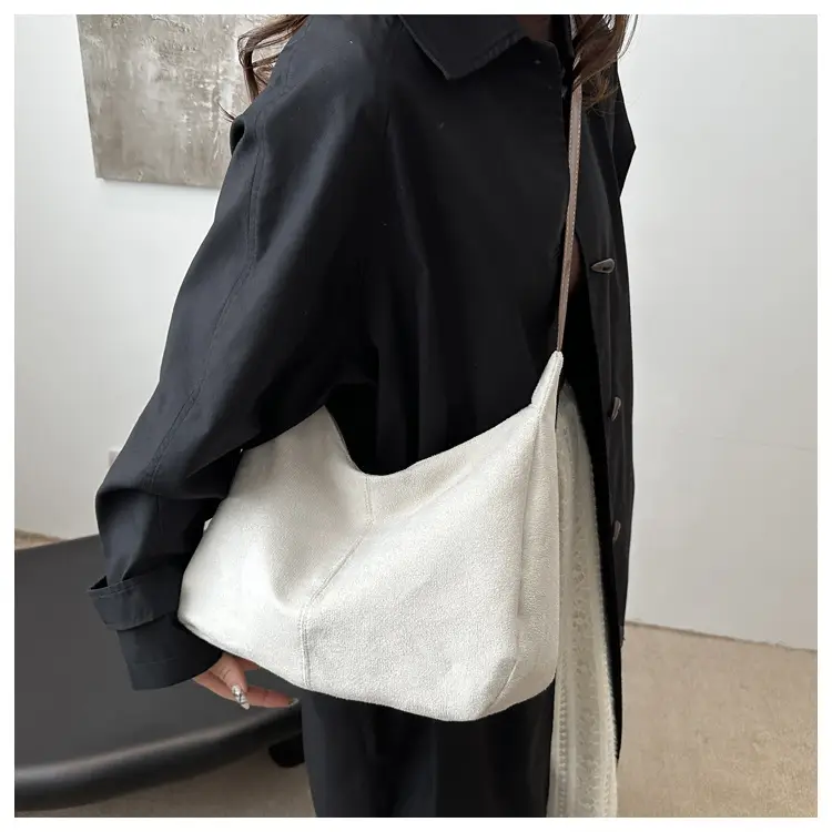 2024 Winter Texturized Retro Shoulder Bag Women — feature 24