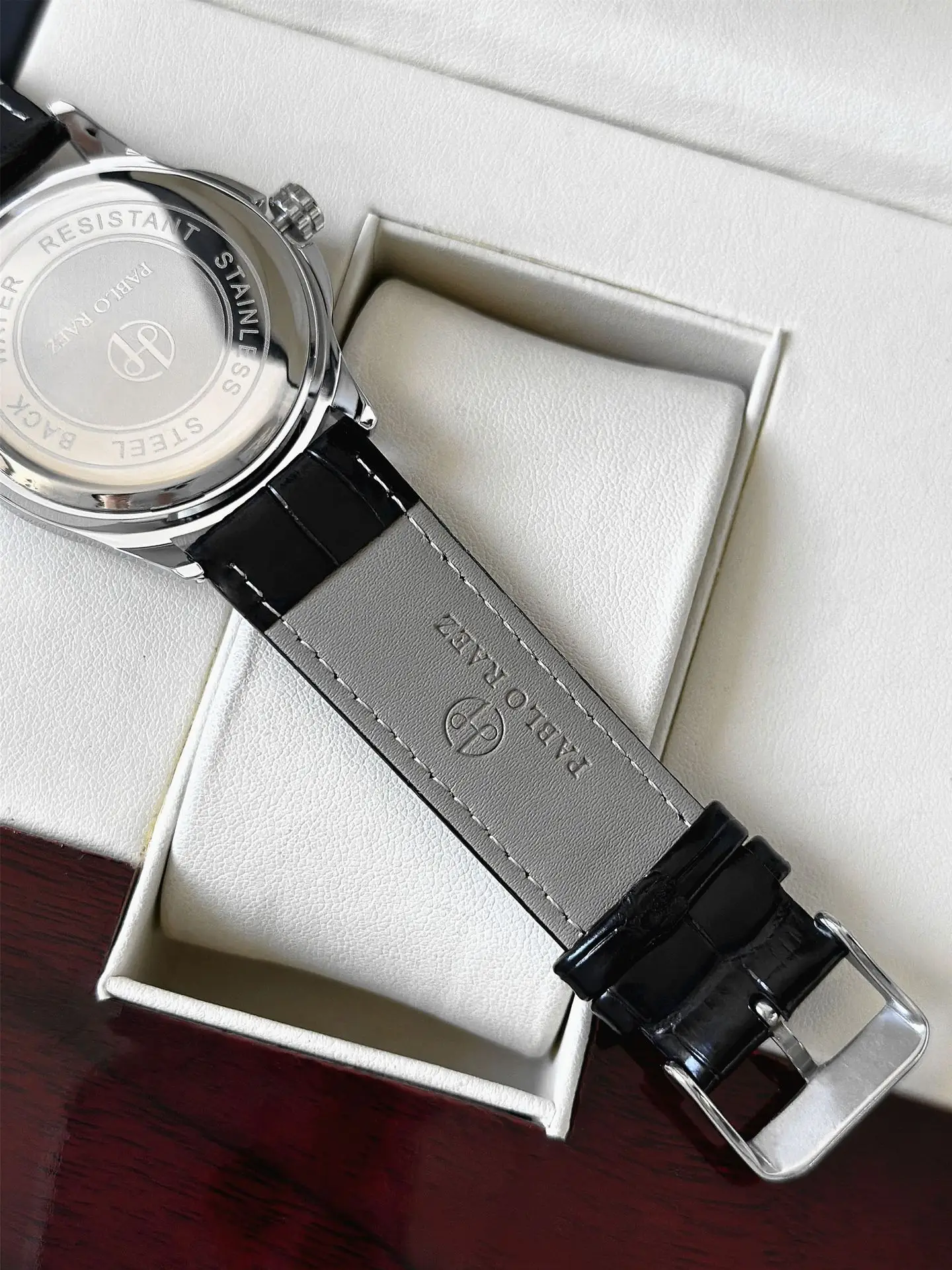 Men's Black Dial Quartz Watch with Black Strap — feature 12