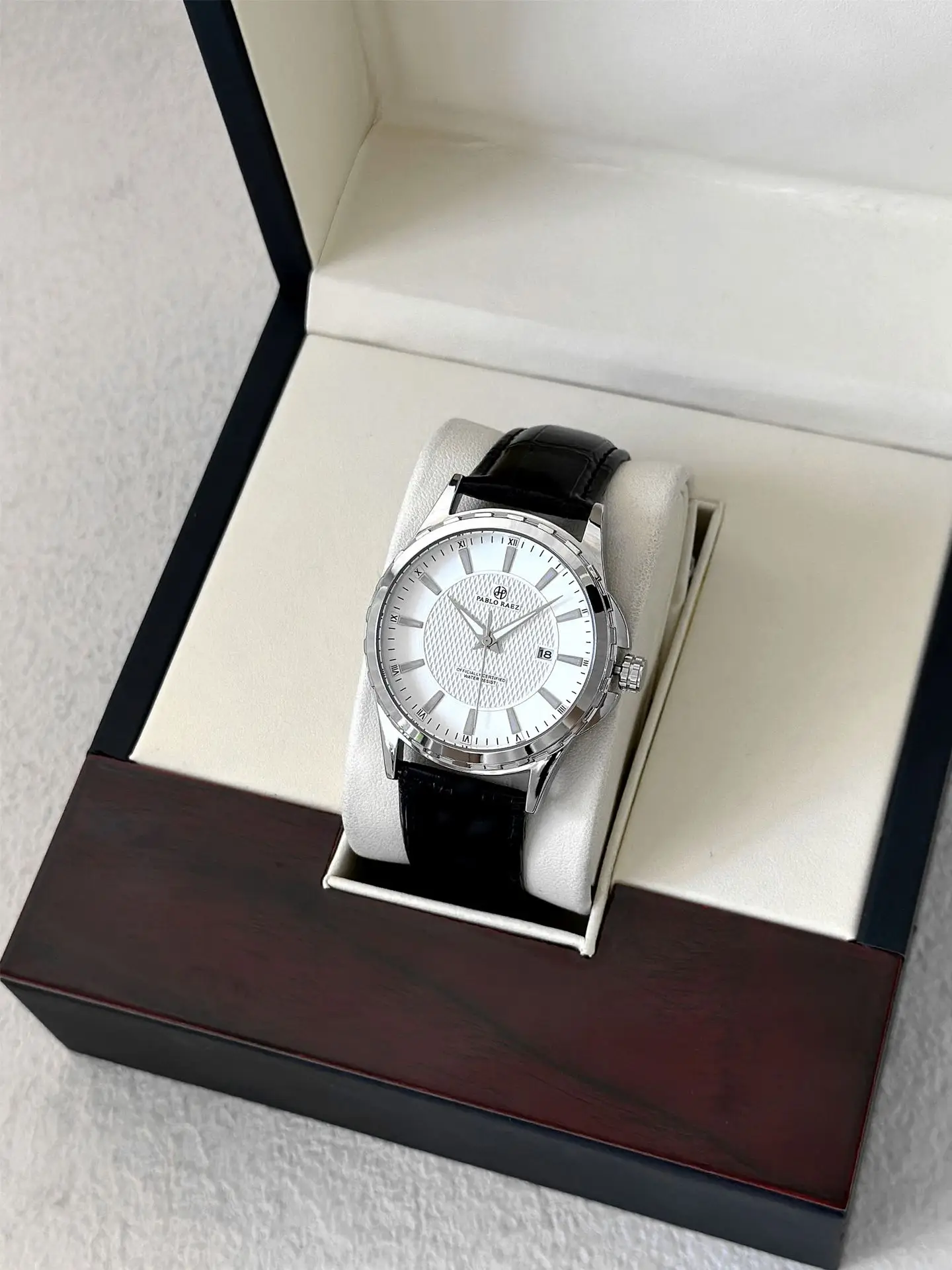 Men's Black Dial Quartz Watch with Black Strap — feature 16