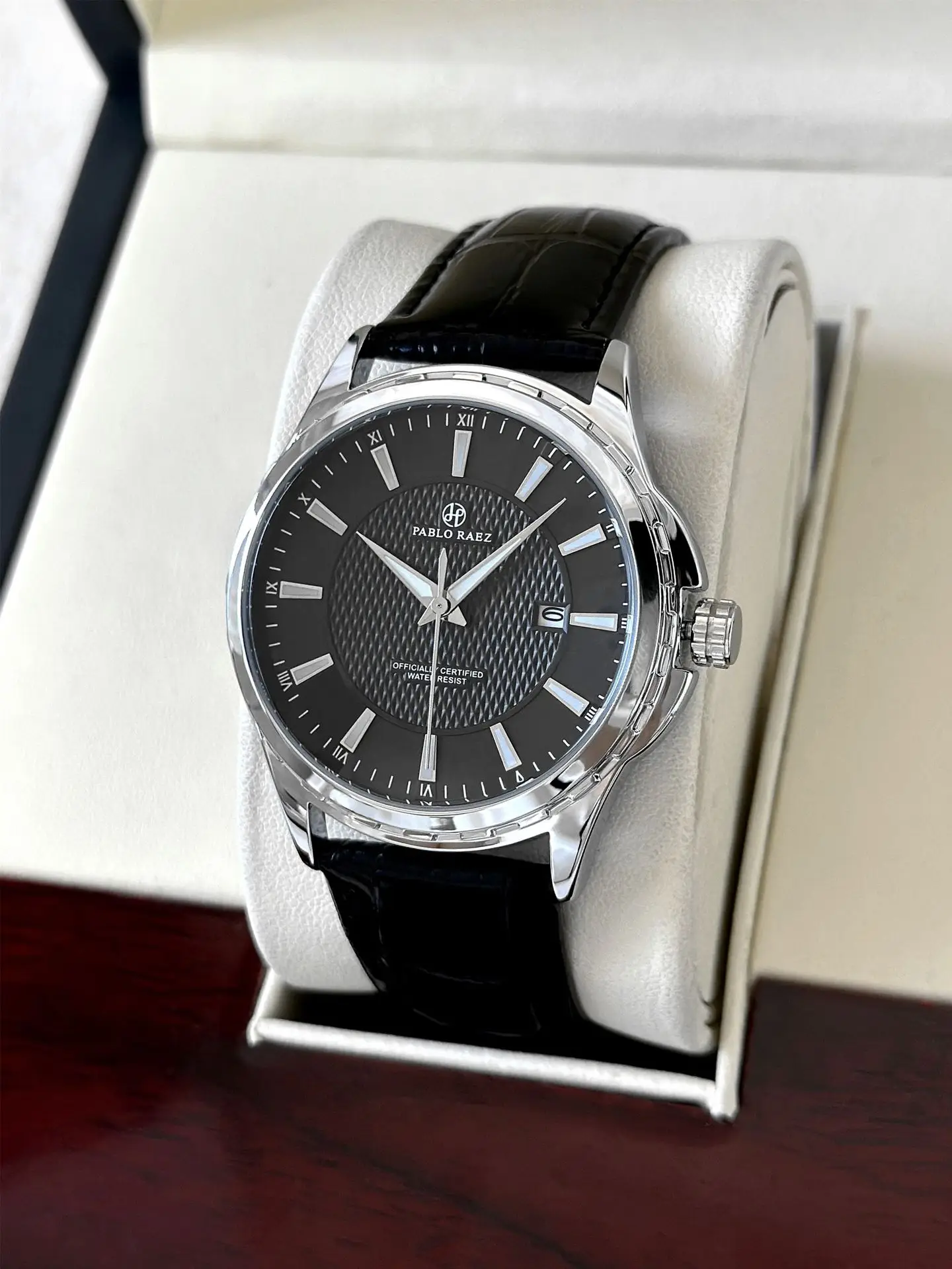 Men's Black Dial Quartz Watch with Black Strap — feature 7